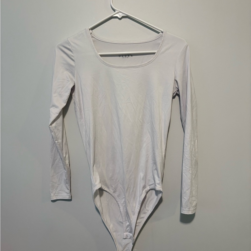 Elegant White Long Sleeve Bodysuit